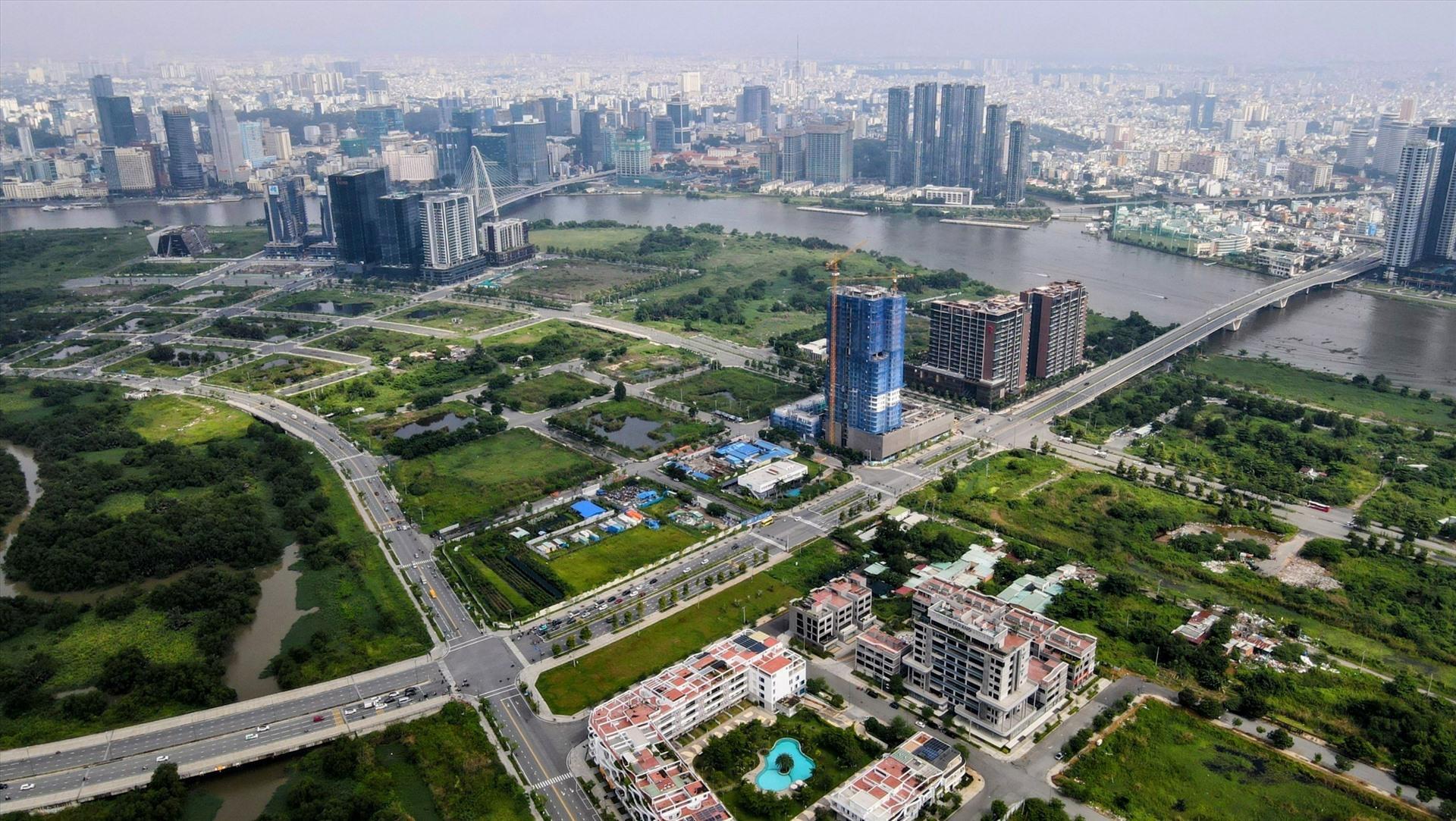 Trong năm 2025, TP.HCM đã có kế hoạch bán đấu giá 7 lô đất tại Khu đô thị mới Thủ Thiêm. (Ảnh minh họa)